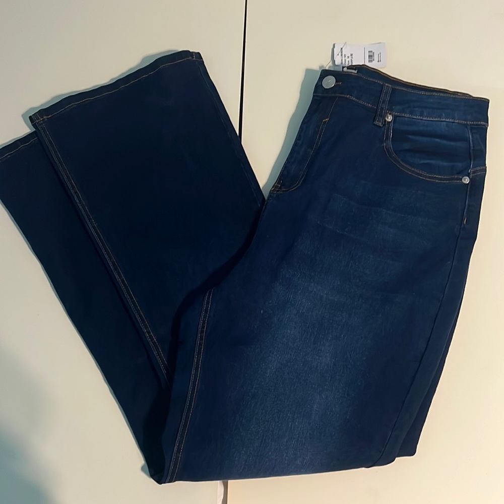 Luukse flare jeans Size 10